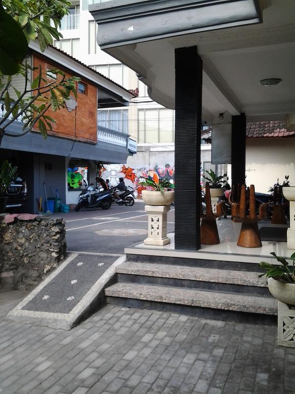 Mahendra Beach Inn Kuta Lombok Exteriér fotografie