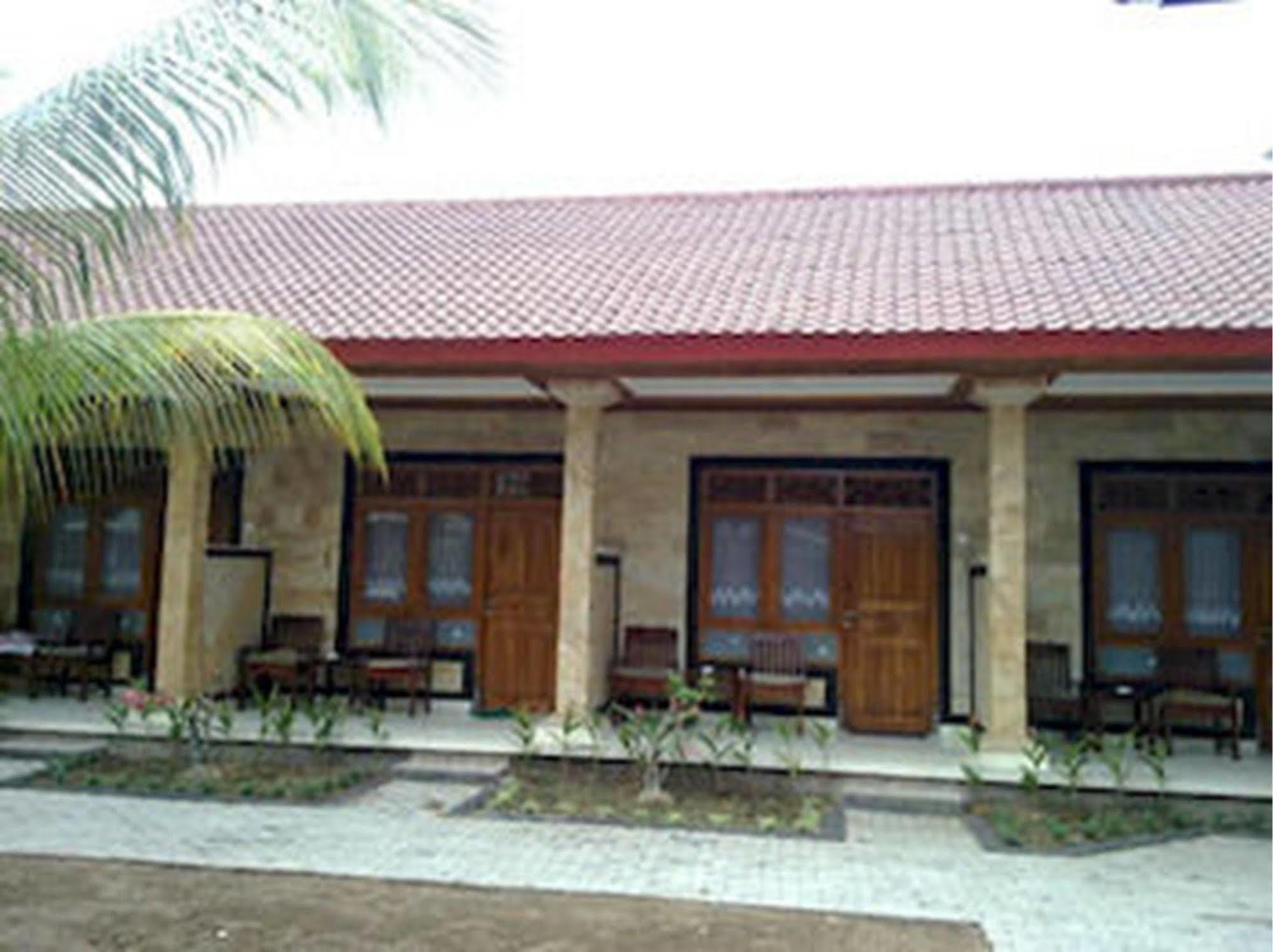 Mahendra Beach Inn Kuta Lombok Exteriér fotografie
